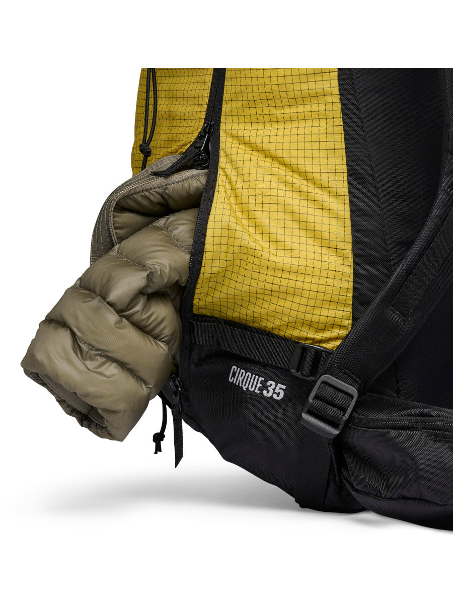 Black Diamond Cirque 35