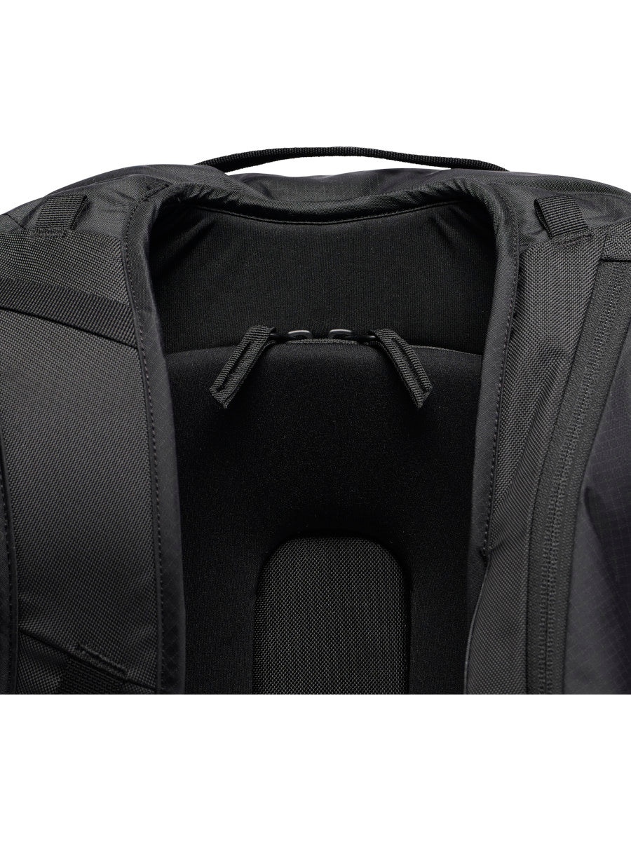 Black Diamond Dawn Patrol 25