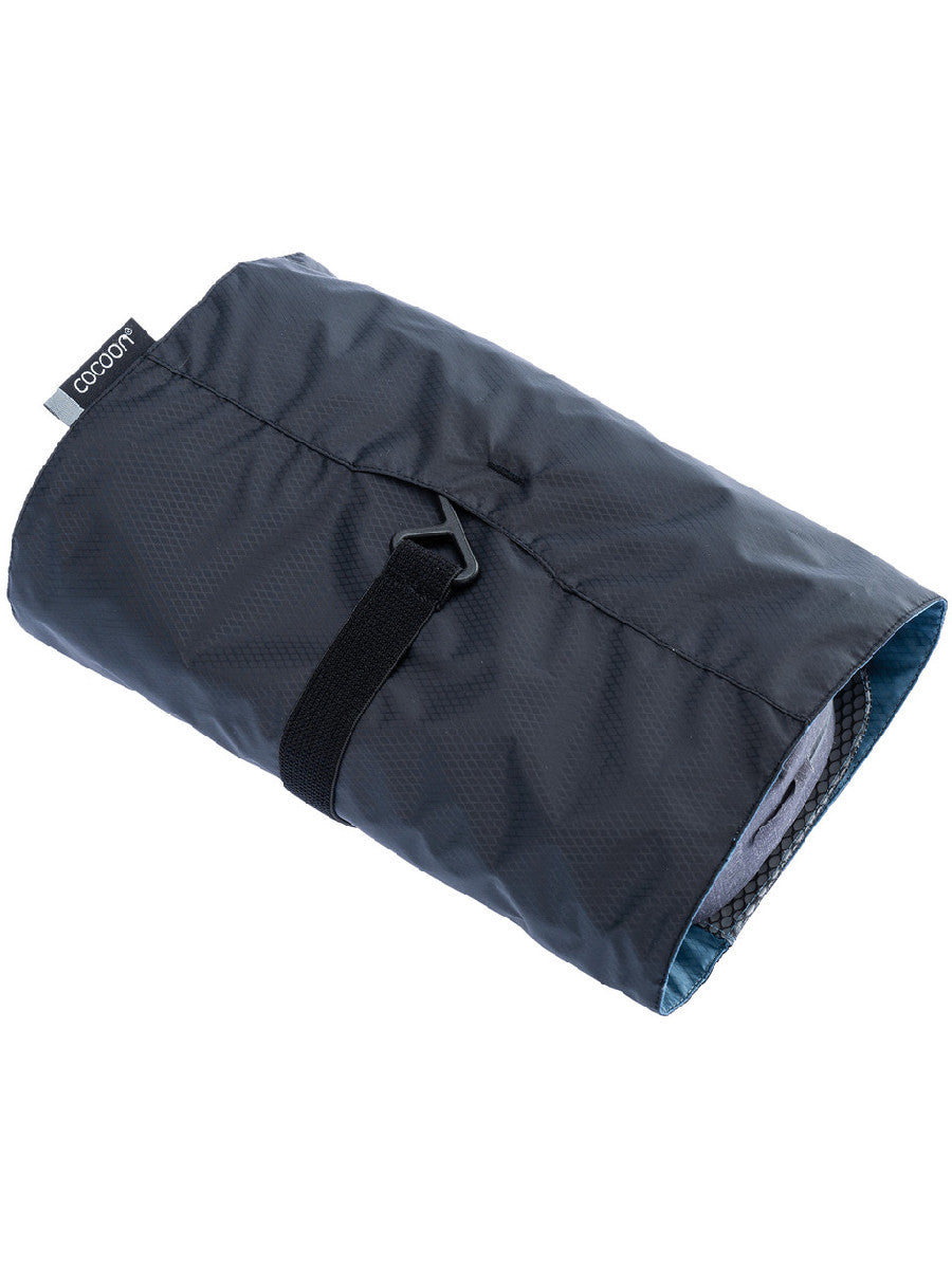 Cocoon Hanging Toiletry Kit