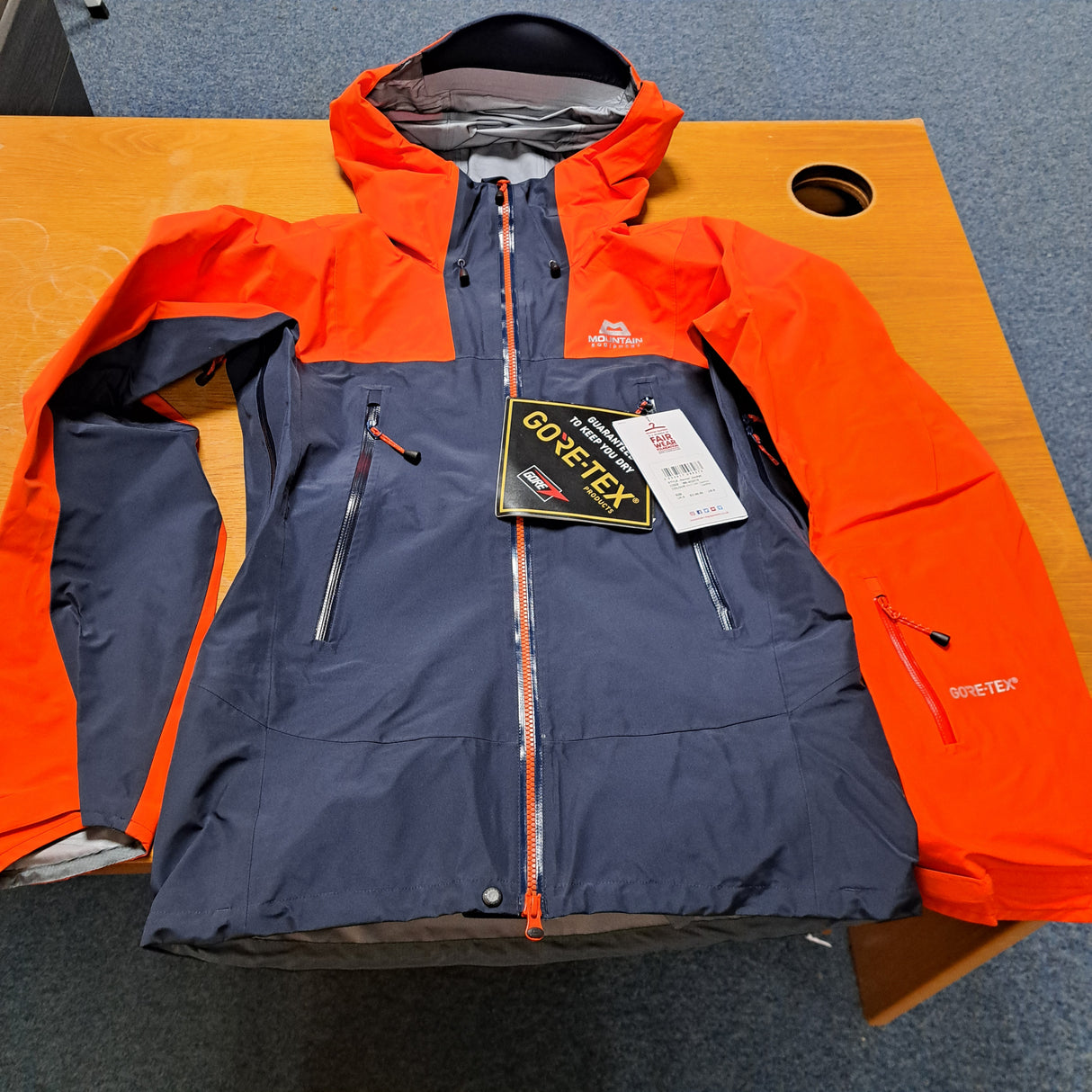 Clearance Mountain Equipment Havoc Jacket Small