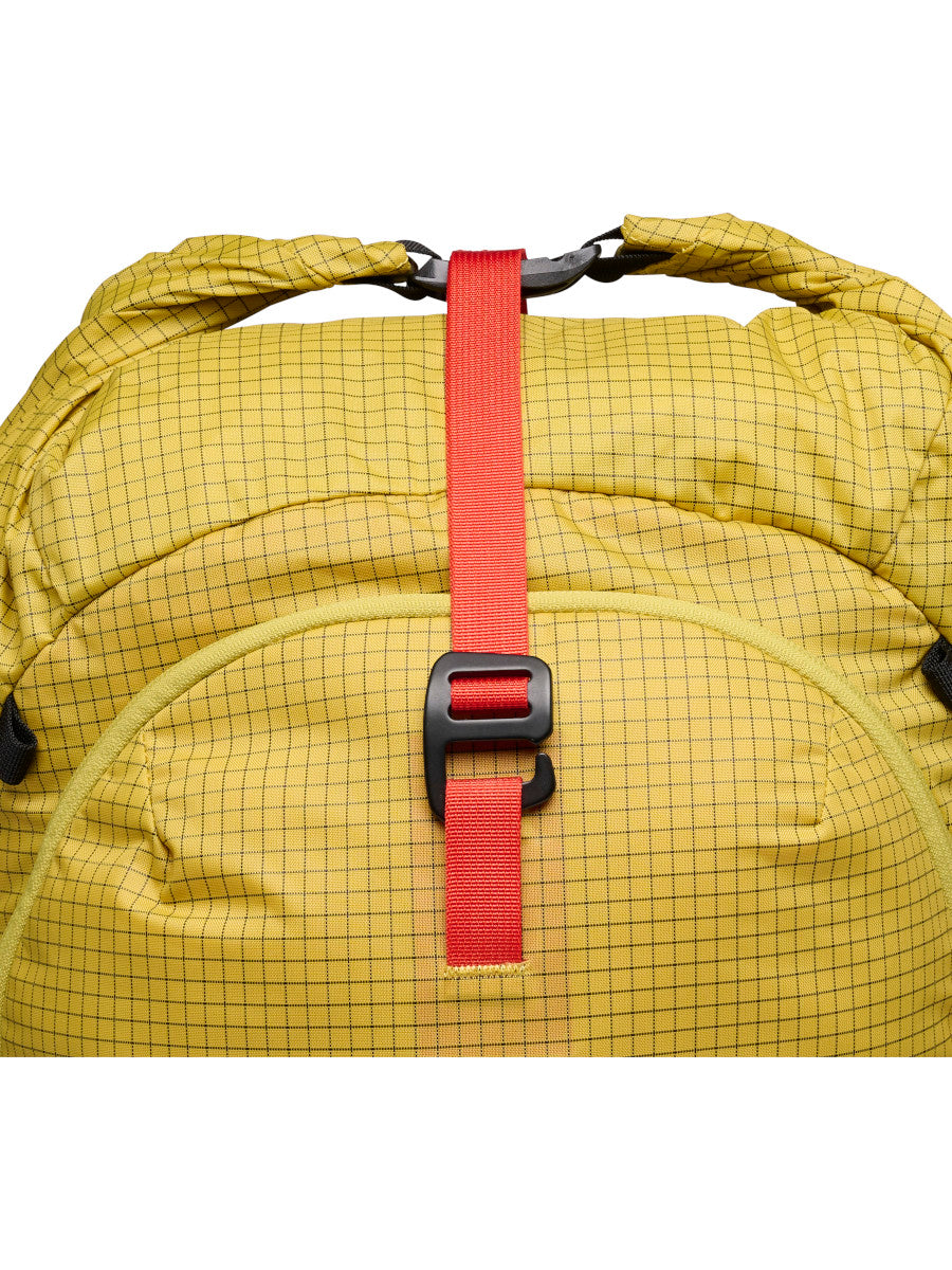 Black Diamond Cirque 35