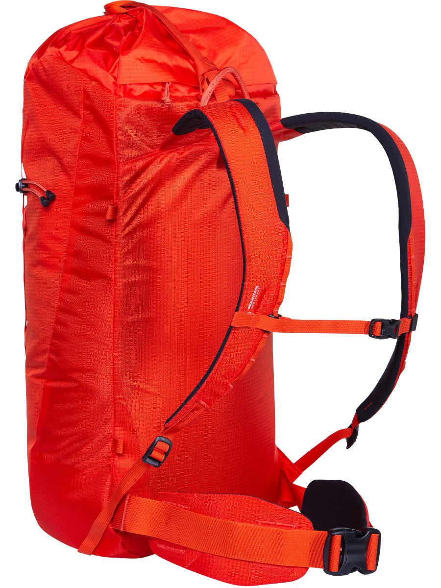 Mountain Equipment Tupilak 30