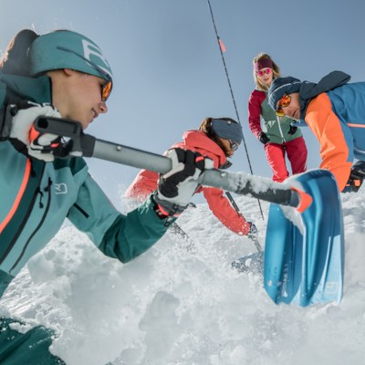 Ortovox Shovels